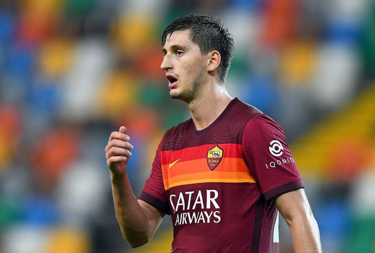 开云体育官网-多家俱乐部竞逐库姆布拉 罗马中卫今夏确定离队