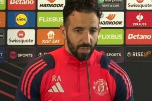 阿莫林：齐尔克泽赛季报销 场上的每一个位置都需改进包括门将